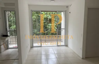 Aluga-se apartamento no luar ponta negra, 3 quartos, sendo 1 suíte, 3 andar.