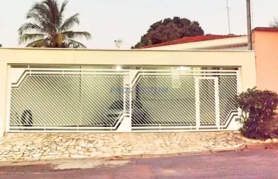 Casa com 3 quartos à venda na brasília, 280, vila sonia, valinhos, 200 m2 por r$ 640.000