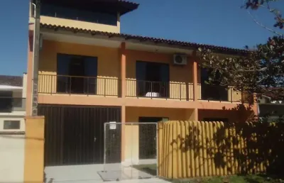 Sobrado para venda em guaratuba, balneário coroados, 4 dormitórios, 2 suítes, 5 banheiros, 3 vagas