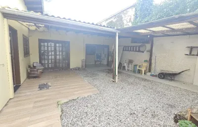 Você está procurando uma casa espaçosa, confortável e bem localizada? essa é a oportunidade perfeita para você!