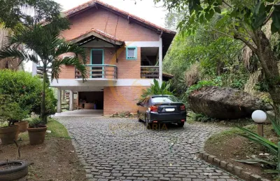 Casa para venda em niterói, são francisco, 6 dormitórios, 4 suítes, 3 banheiros, 4 vagas