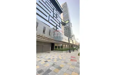 Oportunidade de ponto comercial amplo e bem localizado!!!