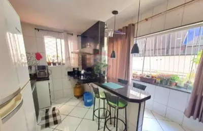 Oportunidade imperdível em santa lúcia, 3q 1 suíte – avenida césar hilal!
