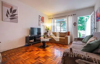 Casa com 3 quartos à venda na Rua Saramenha, 105, Sumaré, São Paulo