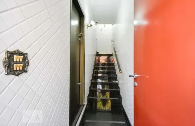 Casa com 3 quartos à venda na Rua Engenheiro Francisco Azevedo, 142, Sumaré, São Paulo