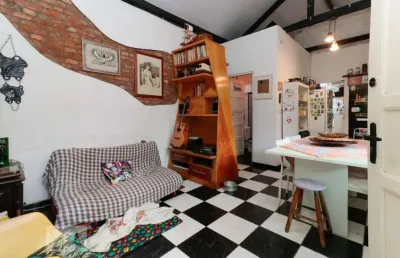 Casa com 3 quartos à venda na Rua Apinajés, 1942, Sumaré, São Paulo