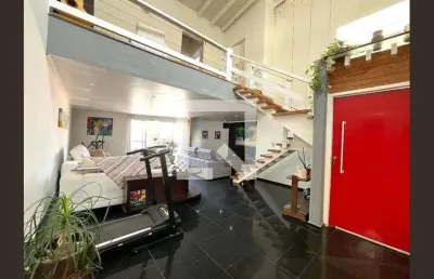Casa com 5 quartos à venda na Rua Júlia Gachido, 39, Jabaquara, São Paulo