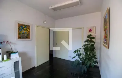 Casa com 2 quartos à venda na Rua Comendador Francisco Chinnici, 163, Butantã, São Paulo