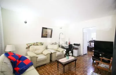 Casa com 2 quartos à venda na Alameda dos Aicás, 1213, Moema, São Paulo