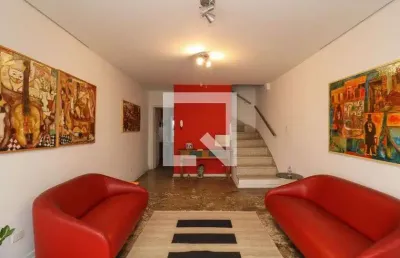 Casa com 2 quartos à venda na Rua Paris, 722, Sumaré, São Paulo