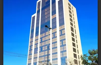Alugo sala no edifício jardim cuiabá office com 28m2 r$1.500,00