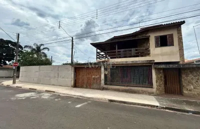 Sobrado à venda em artur nogueira, jardim arrivabene ii, com 3 quartos, com 240.8 m²