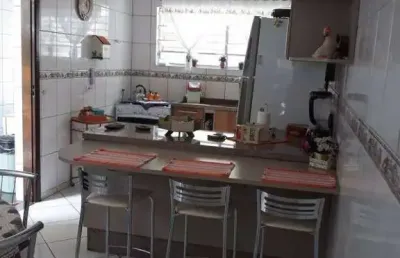 Casa com 3 quartos à venda na Rua Águia, Ayrosa, Osasco