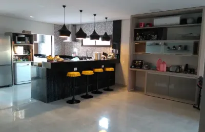 Sun lake sobrado 358m2 05 qts (suites) piscina 03 vagas garagem