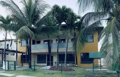 5 suítes mais gabinete - cond. fechado - próximo a praia - campo de futebol e de vôlei - piscina