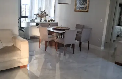 Apartamento 4/4, 2 suítes, 140m², 3 garagens, lazer completo, andar alto, infraestrutura total