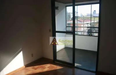 Lindo 3 dorms, suite com closet, 2 vagas - mobiliado !!!