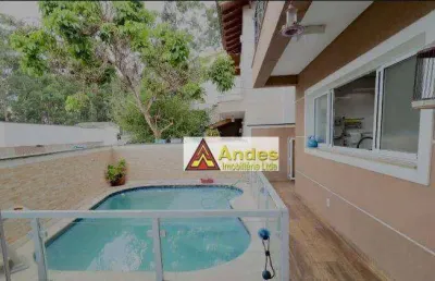 Sobrado altíssimo padrão 410m2 área construída em condomínio fechado!