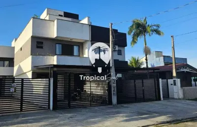 Triplex à venda com 04 dormitórios, praia de leste, pontal do parana - pr