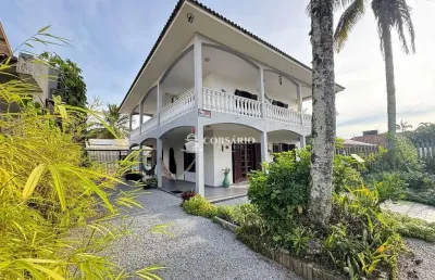 Casa com 4 quartos à venda na Praia de Leste, Pontal do Paraná 