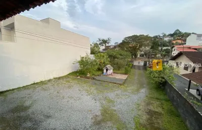 Terreno à venda na Rua São Roque, 547, Floresta, Joinville