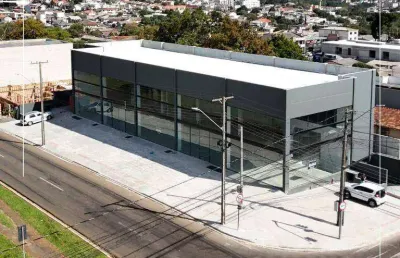 Sala de esquina com localização nobre próximo ao trevo do índio!