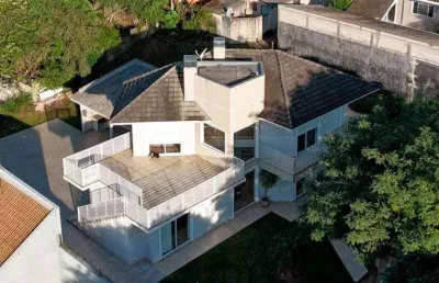 Sobrado com 3 dormitórios à venda, 230 m² por r$ 1.800.000,00 - santa cruz - guarapuava/pr