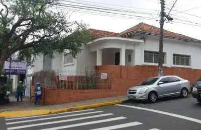 Casa para locação em presidente prudente, centro, 2 dormitórios, 3 banheiros, 1 vaga