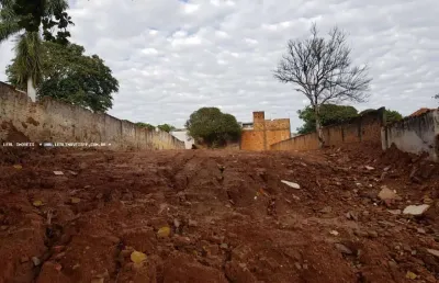 Terreno à venda no Centro, Presidente Prudente 