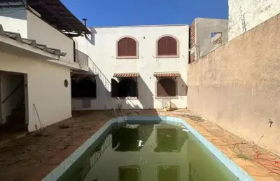 Casa para venda em presidente prudente, paulista, 4 dormitórios, 2 suítes, 4 banheiros, 2 vagas