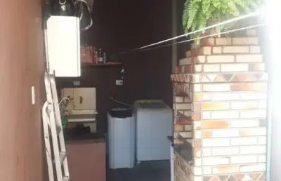 Casa para venda em presidente prudente, cobral, 2 dormitórios, 1 suíte, 2 banheiros, 1 vaga
