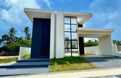Excelente casa térrea com piscina no condomínio monte carlo