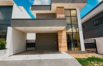 Excelente casa duplex com 3 suítes no condomínio monte carlo