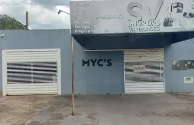Casa com edícula e salão comercial – excelente oportunidade em rua comercial!