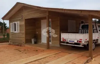 Casa com 2 dormitórios/ quartos  na praia gaúcha - torres a venda por  r$ 286.000,00