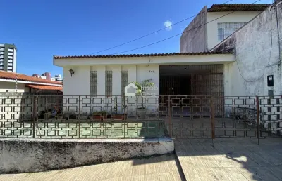 Casa com 5 quartos à venda na Rua Major Paula Moreira, 850, Barro Vermelho, Natal