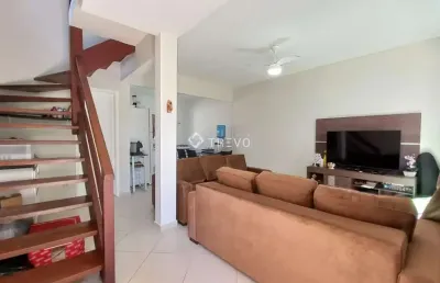 Casa à venda 3 domitórios, 4 banheiros, 2 vagas, 70 m² por r$ 870.000,00