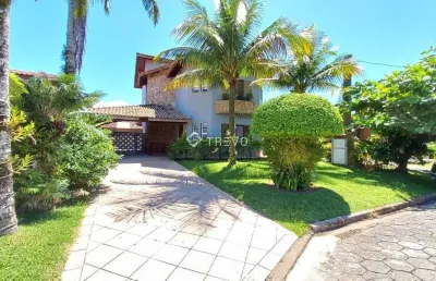 Casa em condomínio fechado venda ou locação anual 4 dorm, 4 wc, 4 vagas