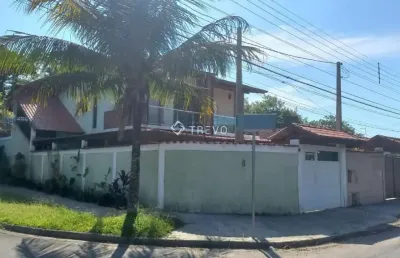 Casa à venda 2 domitórios, 3 wc, 2 vagas em bertioga/sp