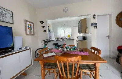 Casa em villagio a 150 metros da praia à venda 2 dorm/2 wc/1 vaga em bertioga/sp