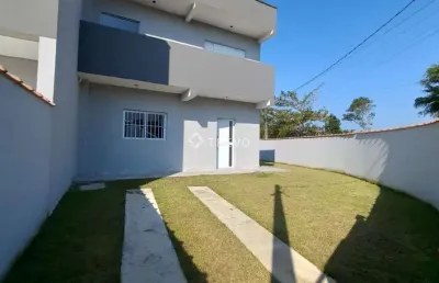 Casa recém construída 2 suítes/2vagas/quintal em bertioga/sp