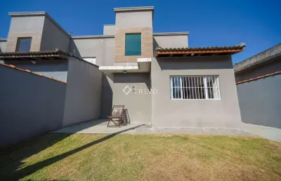 Casa assobradada 3 dormitórios, 2 wc, 2 vagas em bertioga/sp
