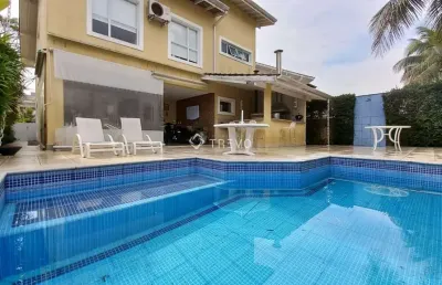 Casa condomínio fechado p/ locação temporada 4 dorm/5 wc/5 vagas em bertioga/sp