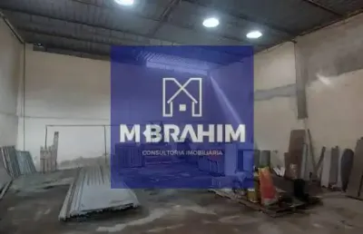 Galpão de 500m² na est do monteiro disp. para locação