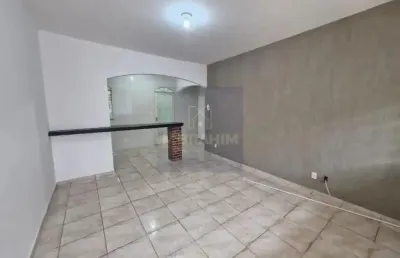 Casa de vila, 1 quarto, já incluso taxas - apenas r$900,00