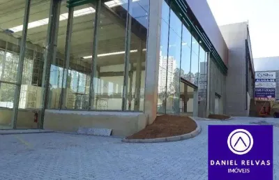 Lojas para locação no mall reserva tambore, região de alphaville