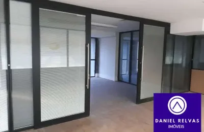 Sala comercial  com 160 m² para locação em alphaville