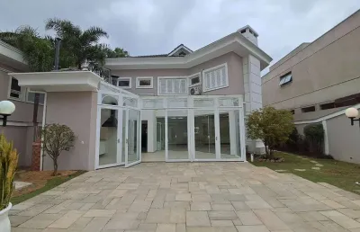 Casa com 500 m²  a/c para venda no residencial 18 do forte , alphaville
