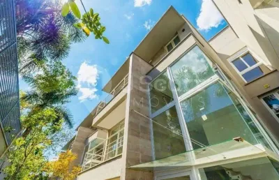 Seja surpreendido com essa pujante casa no jd. petrópolis!