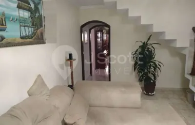 Casa com 3 quartos à venda na Rua Honorato Correia, 116, Jardim Edith, São Paulo